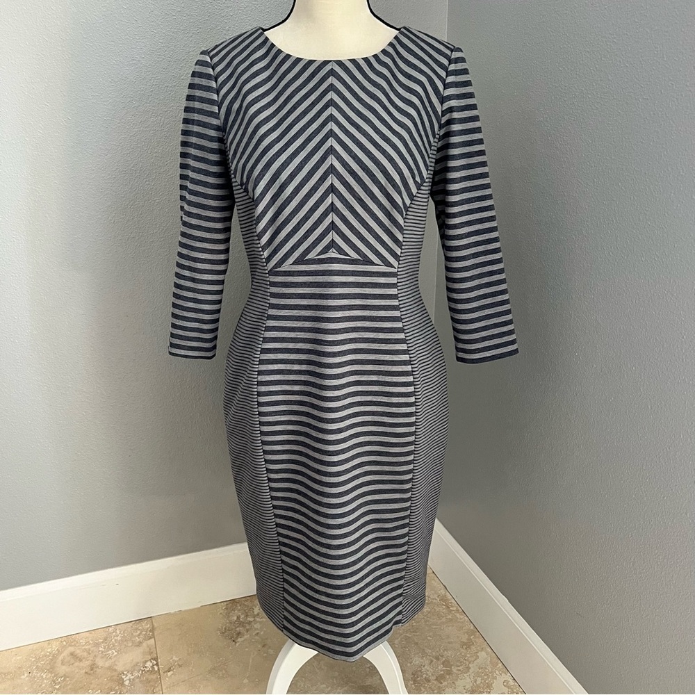 ANTONIO MELANI Black and White Sheath Dress 3/4 Sleeve Crew Neck